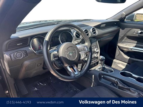 Used 2018 Ford Mustang Coupe image 2