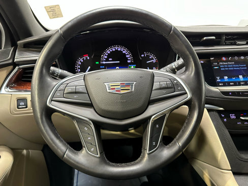 Used 2017 Cadillac XT5 Premium Luxury w/ Advanced Security Package image 34