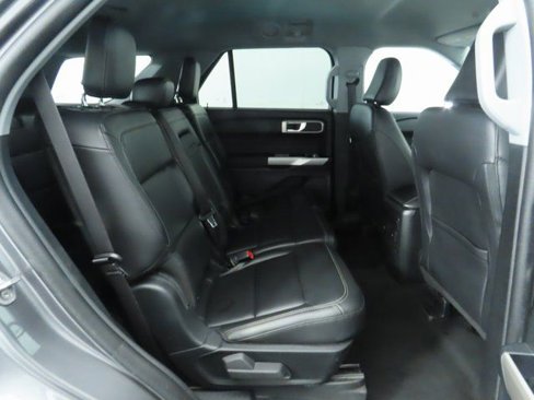 Used 2023 Ford Explorer XLT w/ Equipment Group 202A image 22