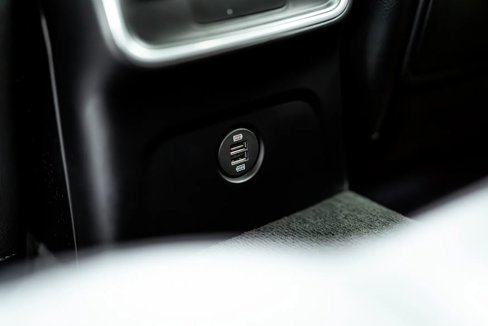 Used 2017 Porsche Macan image 39