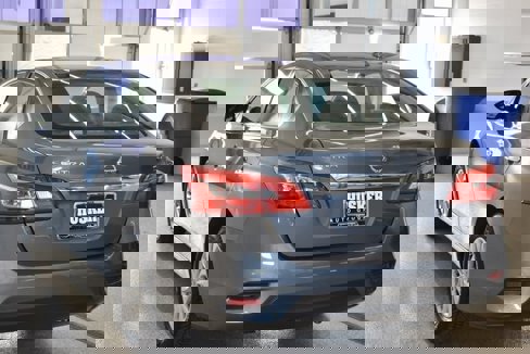 Used 2019 Nissan Sentra SV image 10
