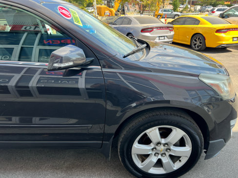 Used 2016 Chevrolet Traverse LT w/ Style and Technology Package image 8