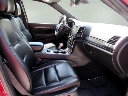Used 2020 Jeep Grand Cherokee Limited image 30
