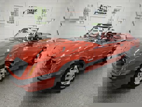 Used 1986 Ford Mustang LX image 1