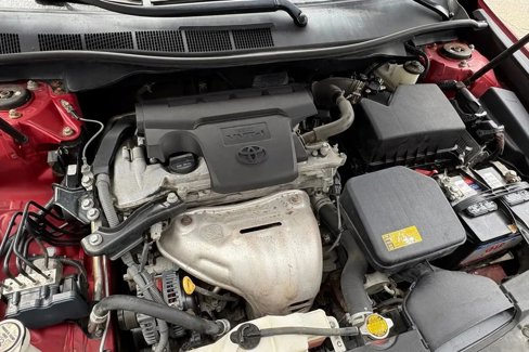 Used 2014 Toyota Camry LE image 20