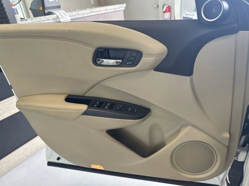 Used 2017 Acura RDX FWD image 11