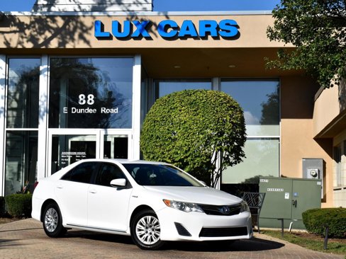 Used 2012 Toyota Camry LE image 1