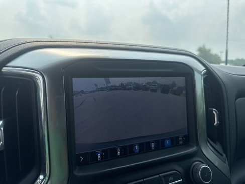 Used 2022 Chevrolet Silverado 2500 LTZ w/ LTZ Plus Package image 23