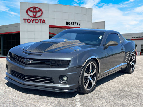 Used 2010 Chevrolet Camaro SS w/ RS Package image 3