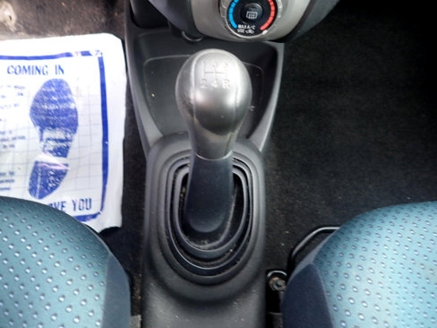 Used 2008 Toyota Yaris 2-Door Hatchback image 26