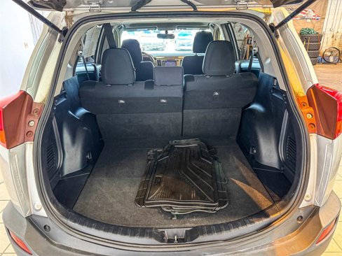 Used 2013 Toyota RAV4 XLE image 22