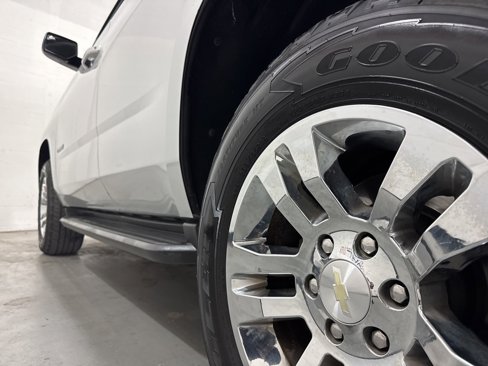 Used 2017 Chevrolet Tahoe LT image 21