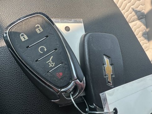 Used 2021 Chevrolet Equinox LT image 37