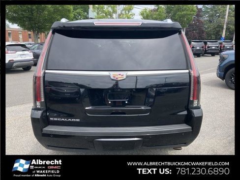 Used 2018 Cadillac Escalade Luxury image 6