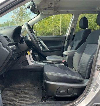 Used 2015 Subaru Forester 2.5i Premium image 9