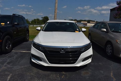 Used 2019 Honda Accord LX image 2