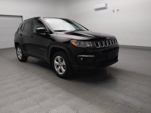 Used 2018 Jeep Compass Latitude w/ Popular Equipment Group image 13