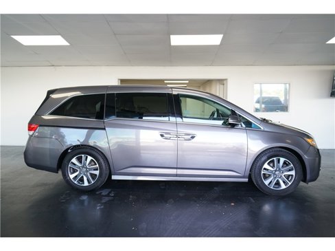Used 2016 Honda Odyssey Touring image 8