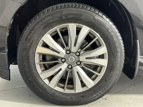 Used 2020 Nissan Pathfinder S image 20