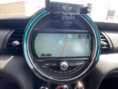 Used 2018 MINI Cooper 2-Door Hardtop image 20
