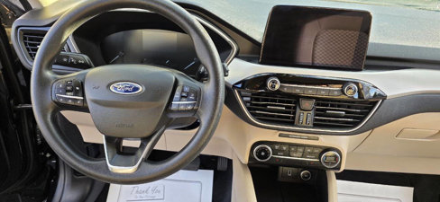 Used 2020 Ford Escape SE image 13