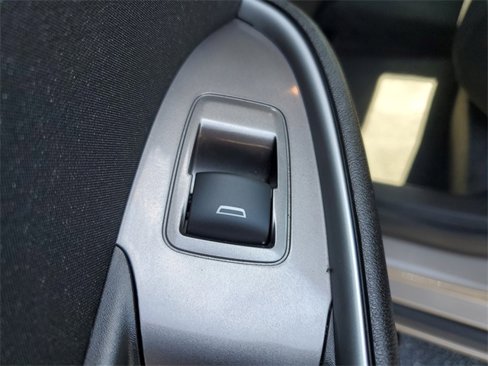 Used 2023 Chevrolet Malibu LT w/ Driver Confidence Package image 14