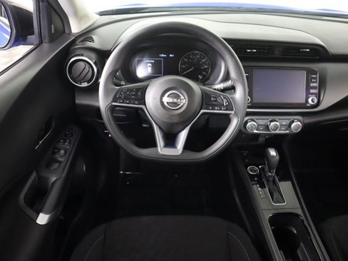 Used 2023 Nissan Kicks SV image 32