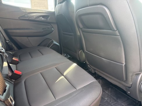 Used 2025 Chevrolet TrailBlazer RS w/ Convenience Package image 20