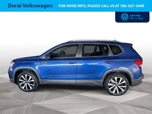Used 2022 Volkswagen Taos SE image 4