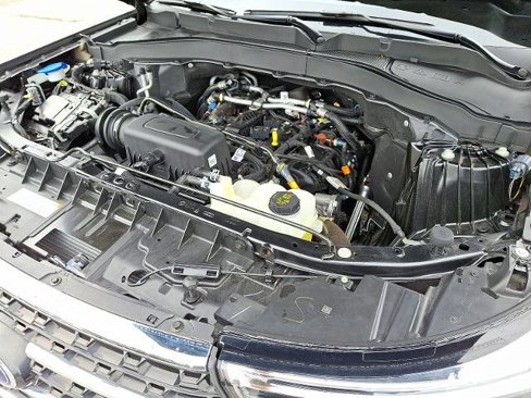 Certified 2023 Ford Explorer XLT w/ Equipment Group 202A image 28