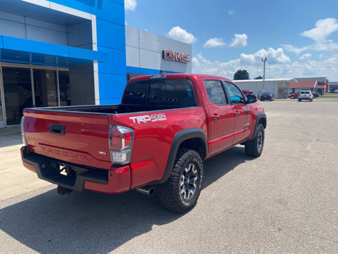 Used 2018 Toyota Tacoma TRD Off-Road image 8