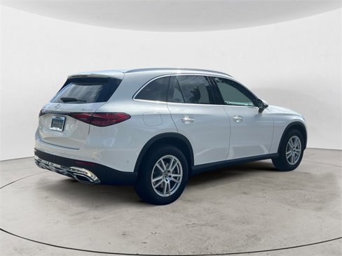 New 2025 Mercedes-Benz GLC 300 4MATIC image 5