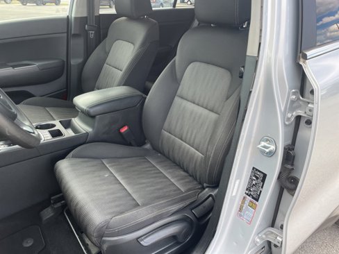 Used 2019 Kia Sportage LX image 21