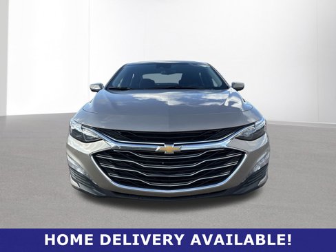 Used 2024 Chevrolet Malibu LT image 2