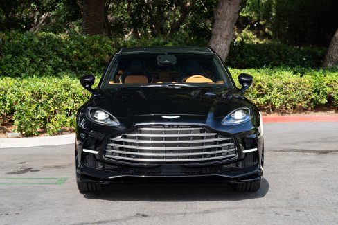 Used 2025 Aston Martin DBX 707 image 5
