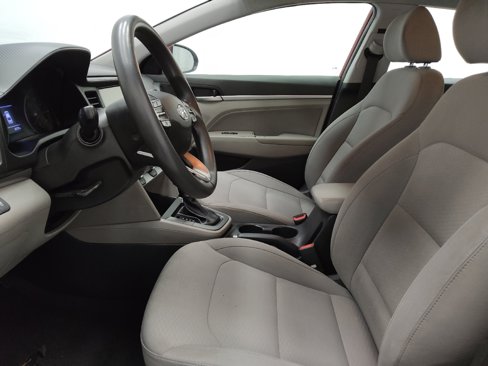 Used 2019 Hyundai Elantra SEL image 17