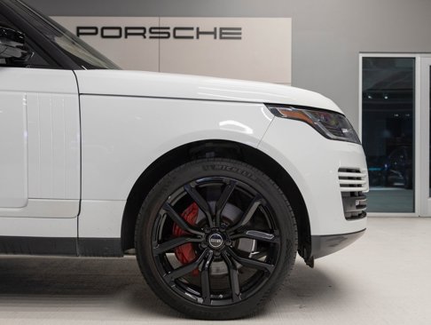Used 2020 Land Rover Range Rover image 11