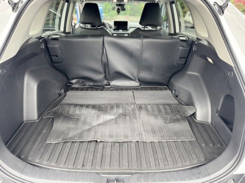 Used 2023 Toyota RAV4 XLE image 28