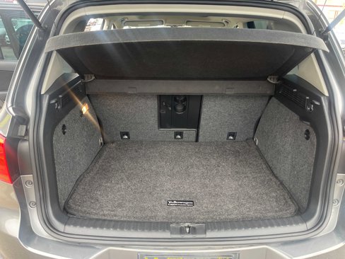 Used 2016 Volkswagen Tiguan SEL image 10