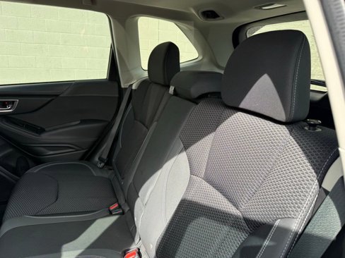 Used 2021 Subaru Forester Premium image 25