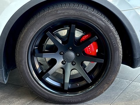Used 2020 Tesla Model Y Performance image 29