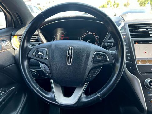 Used 2017 Lincoln MKC Select w/ Select Plus Package image 10