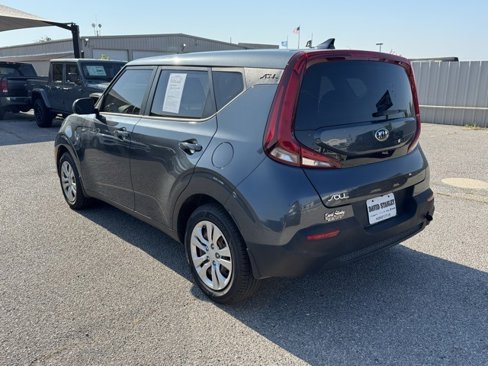 Used 2020 Kia Soul LX image 4