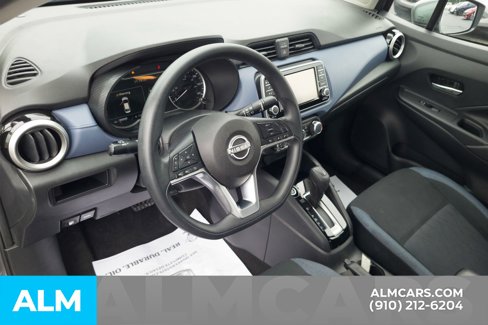 Used 2023 Nissan Versa SV image 15