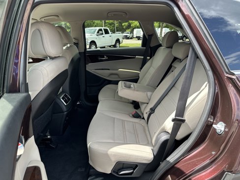Used 2016 Kia Sorento LX image 20