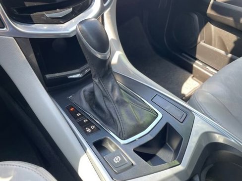 Used 2014 Cadillac SRX FWD image 3