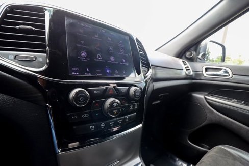 Used 2019 Jeep Grand Cherokee Altitude image 56