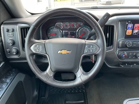Used 2018 Chevrolet Silverado 1500 LT w/ All Star Edition image 4