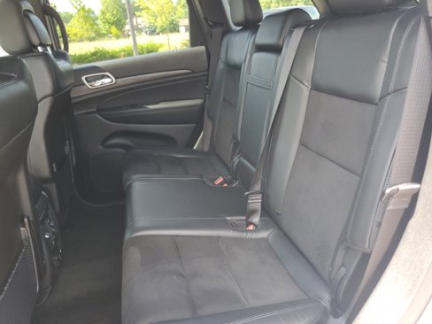 Used 2022 Jeep Grand Cherokee Laredo X image 33