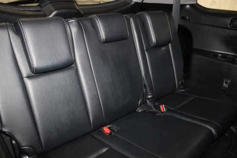 Used 2017 Toyota Highlander SE image 33
